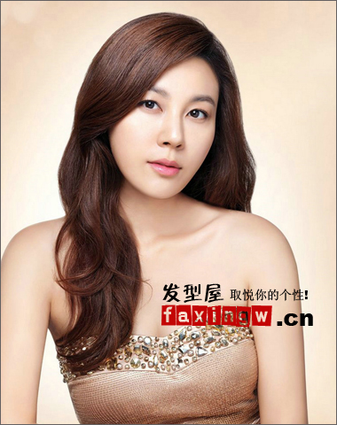 金荷娜2013年最新髮型 韓式恬靜淑女髮型圖片
