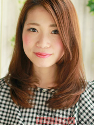 女生臉寬怎么辦 修顏髮型來救場