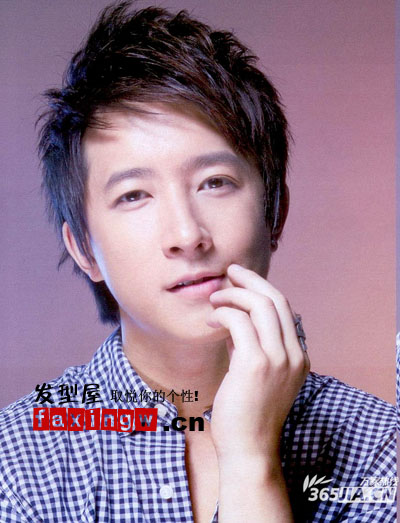 2012龍年韓庚將春晚 韓庚帥氣蓬鬆髮型盤點