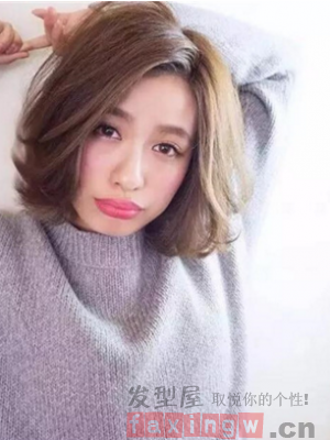 日系女生短髮髮型 蓬鬆燙髮修顏瘦臉